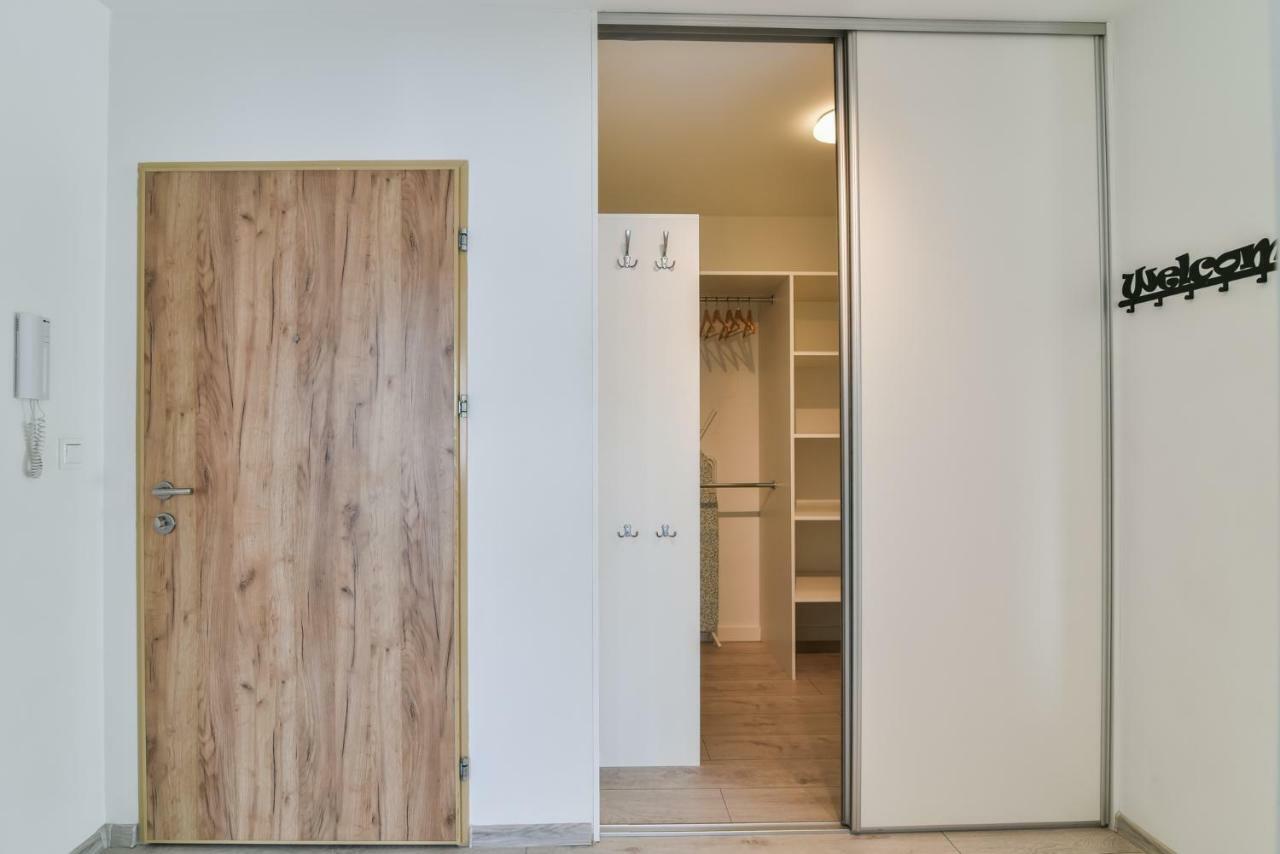 Ltc Apartments Malczewskiego Centrum Danzica Esterno foto
