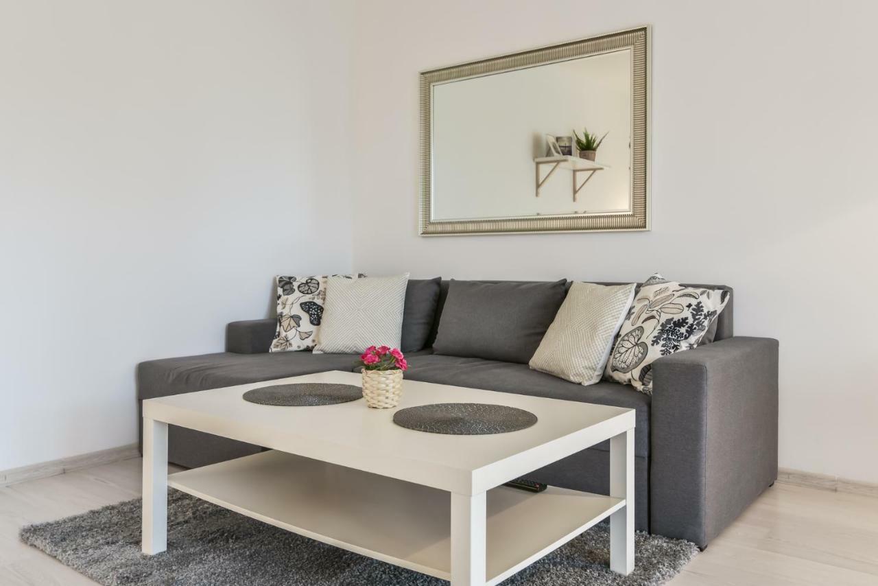 Ltc Apartments Malczewskiego Centrum Danzica Esterno foto
