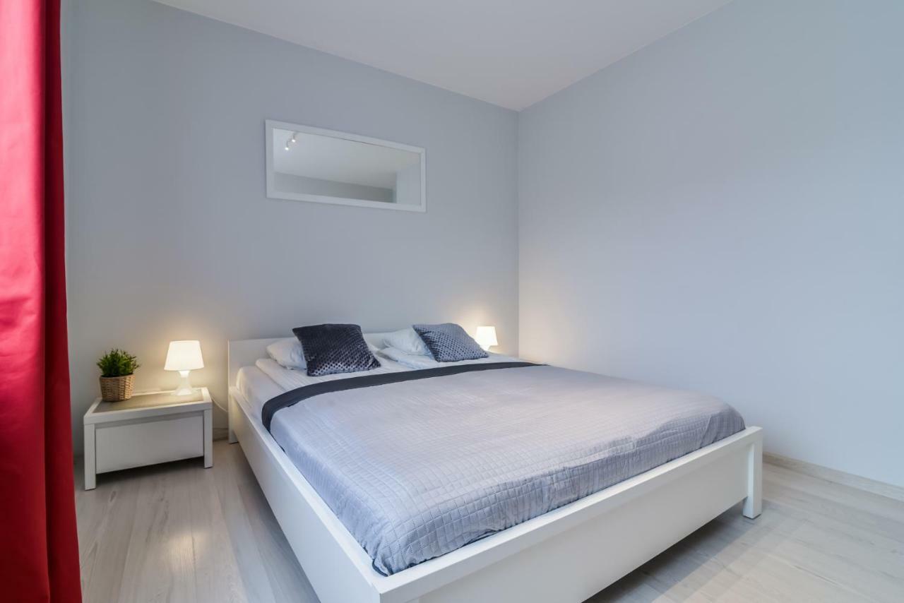 Ltc Apartments Malczewskiego Centrum Danzica Esterno foto